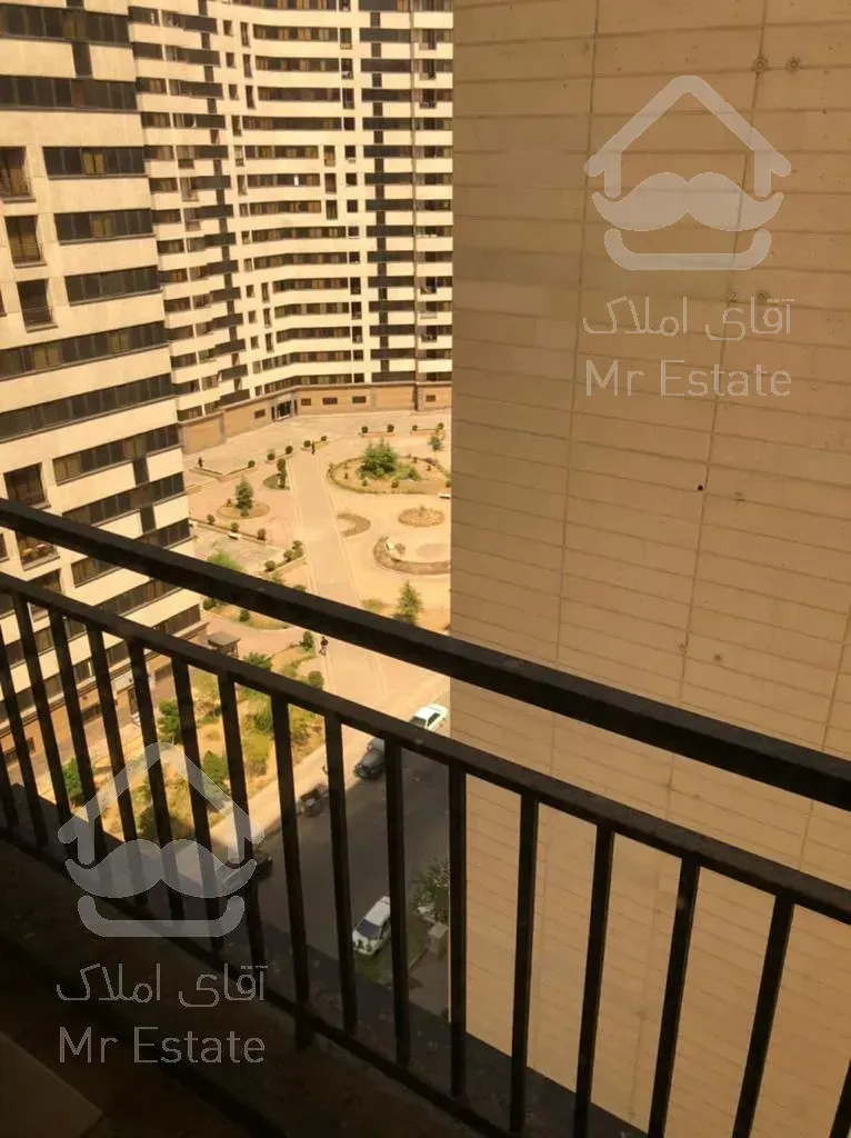 برج باران واحد ۹۴ متری