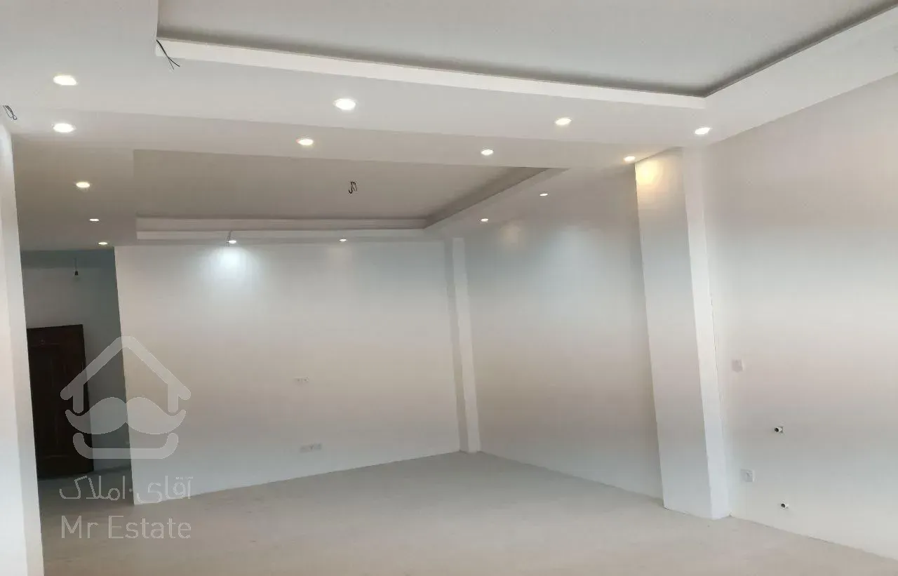 آپارتمان ۱۲۰ متری محمودآباد نوساز