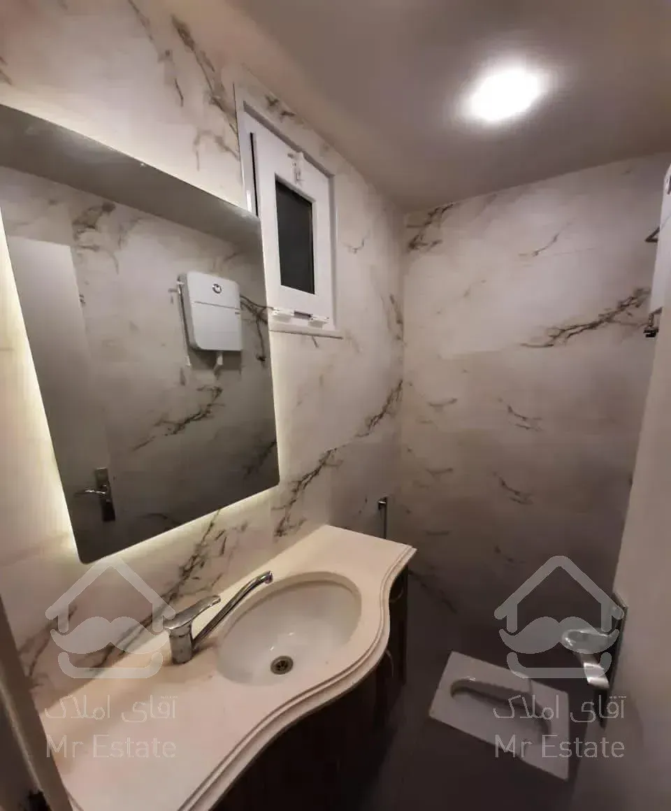 80متری نوساز در گاندی