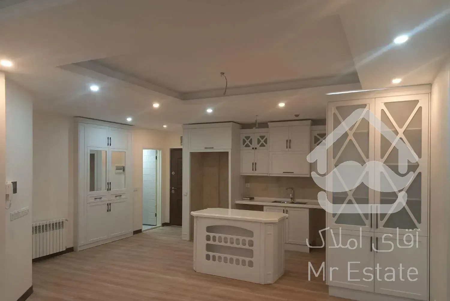 ۱۲۵ متر  کلید نخورده خرازی سرو آزاد چیتگر