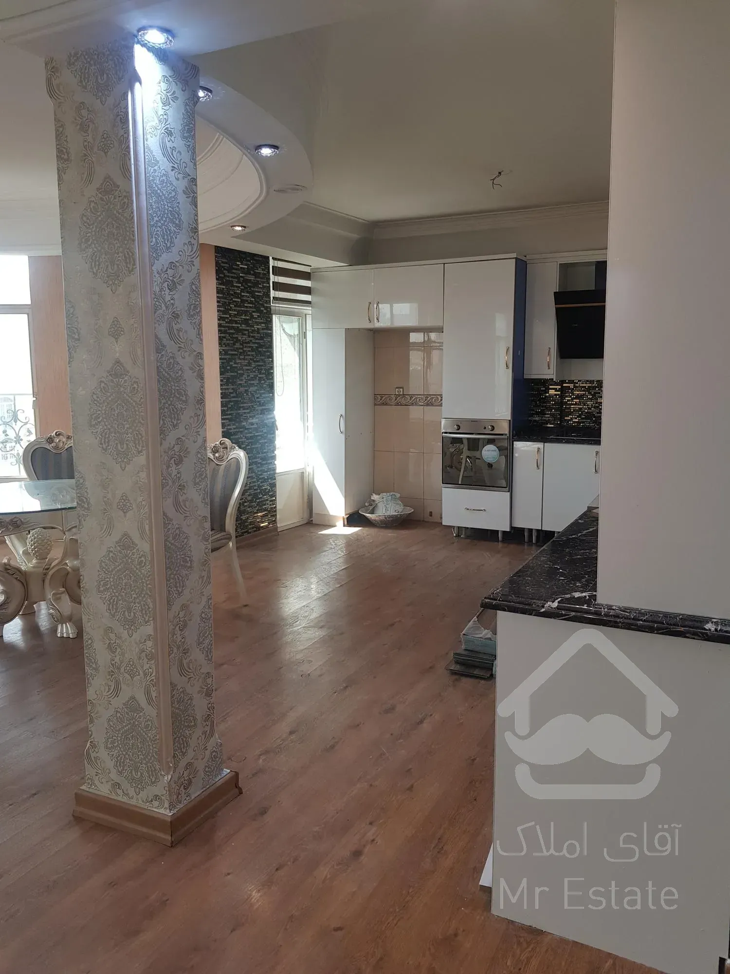 ۱۶۰ متری،سعادت آباد