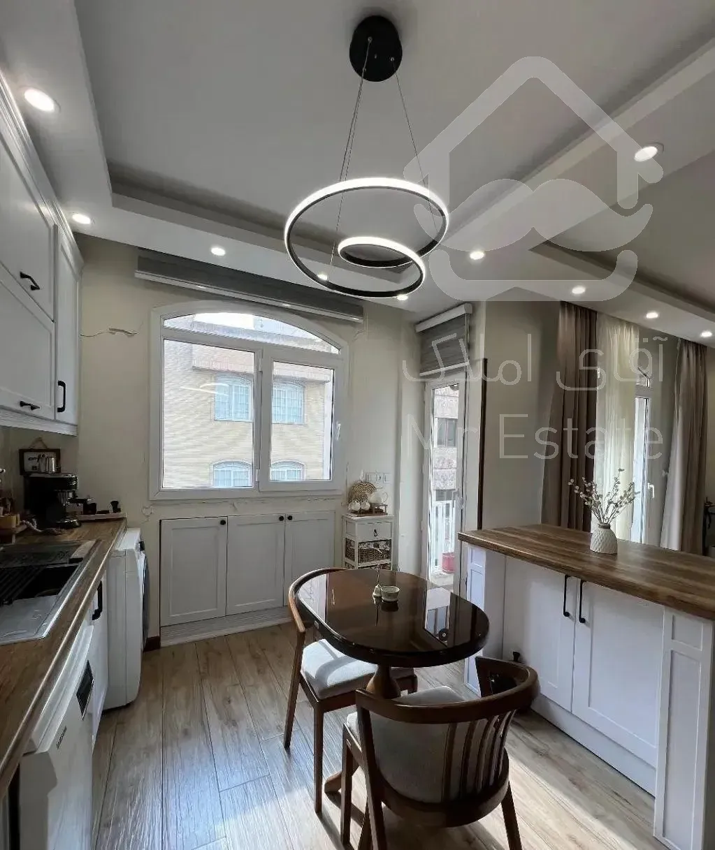 ۶۲ متر تکواحدی. پارکینگ دار...فول بازسازی