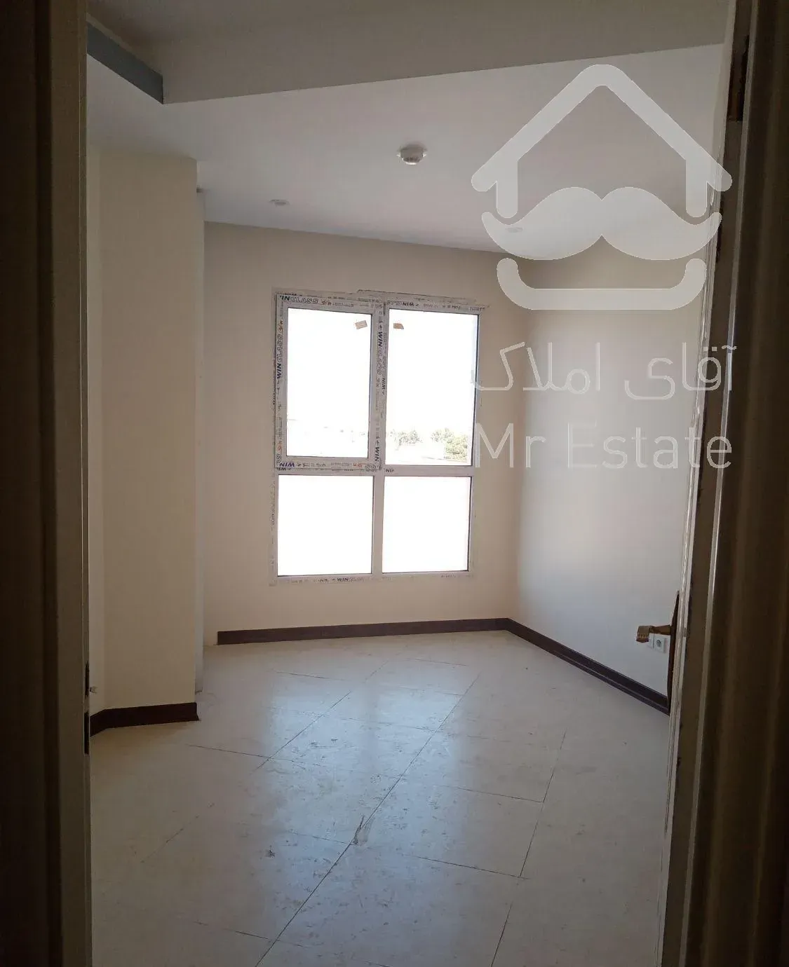 آپارتمان کلیدنخورده به متراژ 146مترودارای 3 اتاق