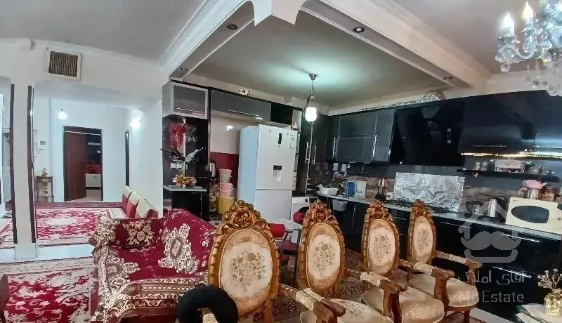 آپارتمان ۱۰۰ متری ۲ خواب مرکز شهر