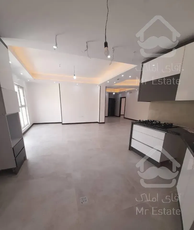 شهران شمالی ۱۳۸ متر ۳ خواب/نوساز ویو کوه