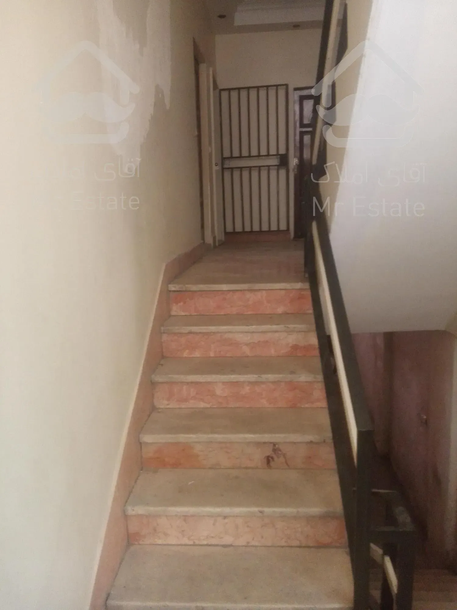 ۵۷متر/پارکینگ/انباری/بالکن