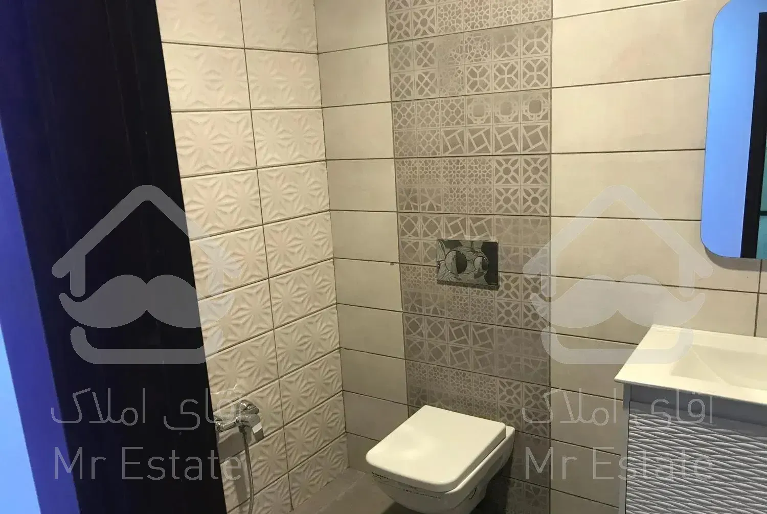 ونک خوارزمی   شیک  ۲ پارکینگ ۱۵۰متر    نوساز