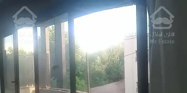 آپارتمان حاشیه رودخانه مرکزشهر