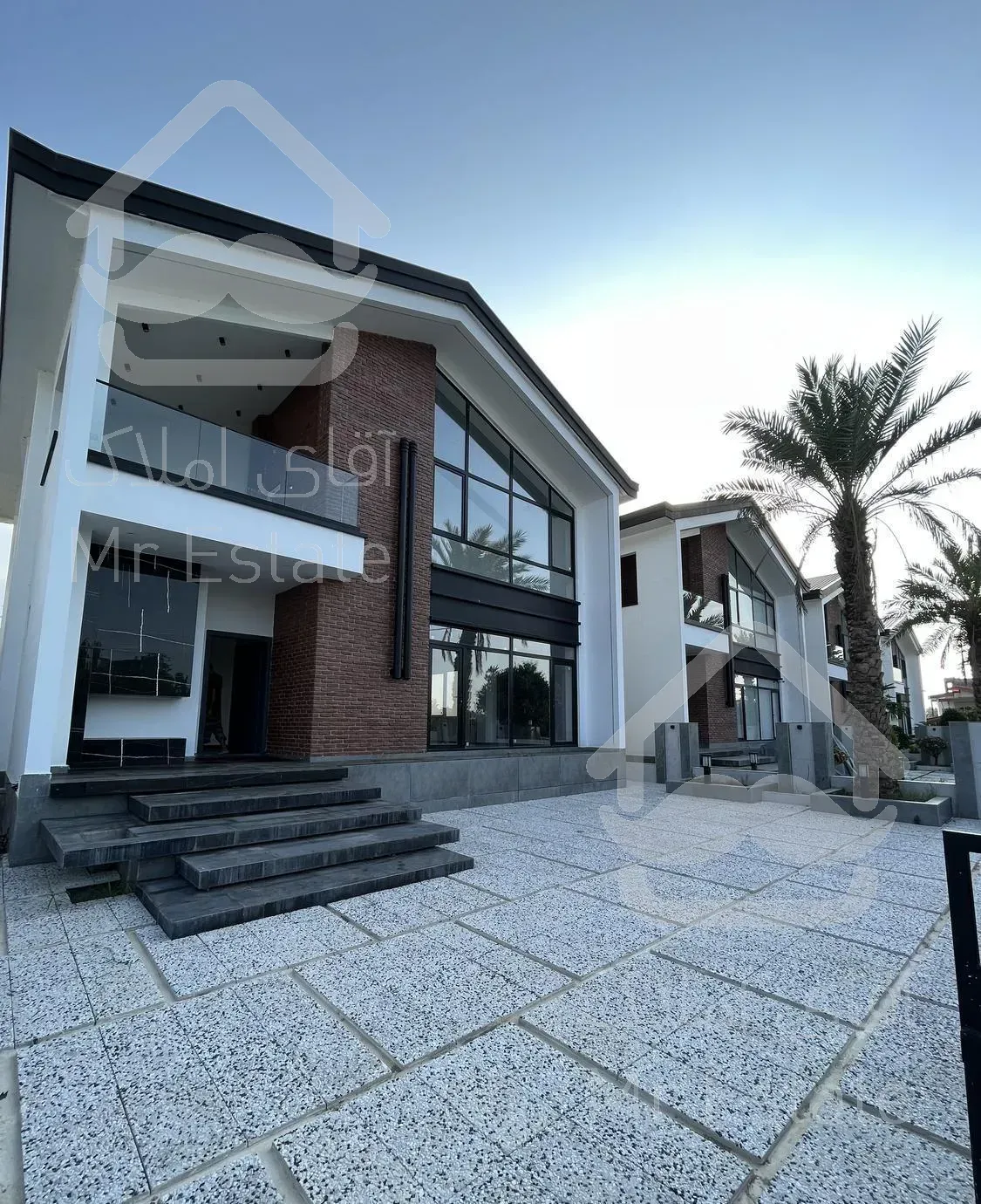 ویلا استخردار شهرکی ۲۸۸متری نشتارود