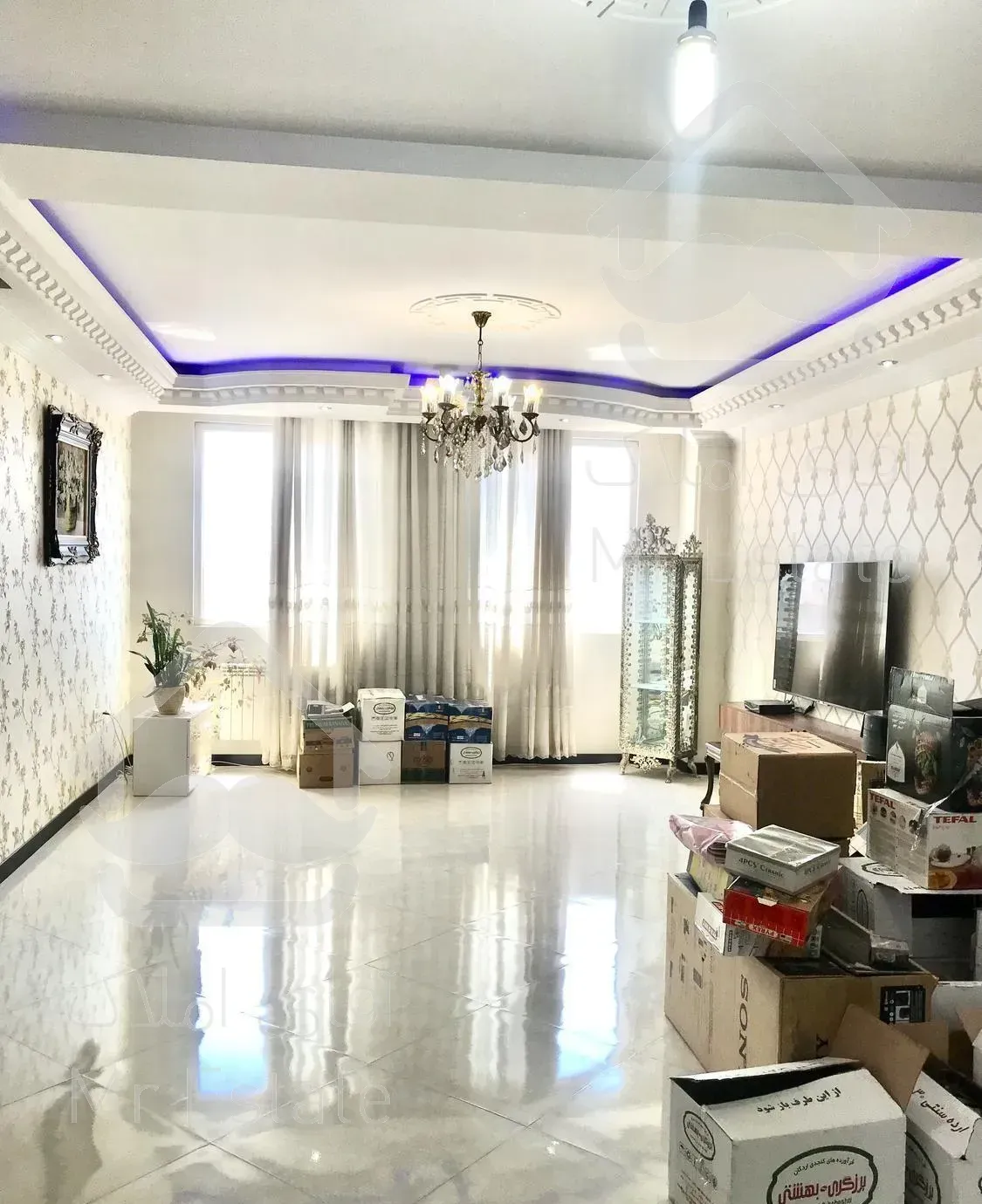 سهروردی شمالی ۱۰۰متر ۲خواب فول امکانات