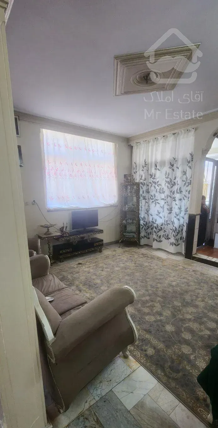 اجاره سوئیت ۵۰ متری همکف در استاد معین