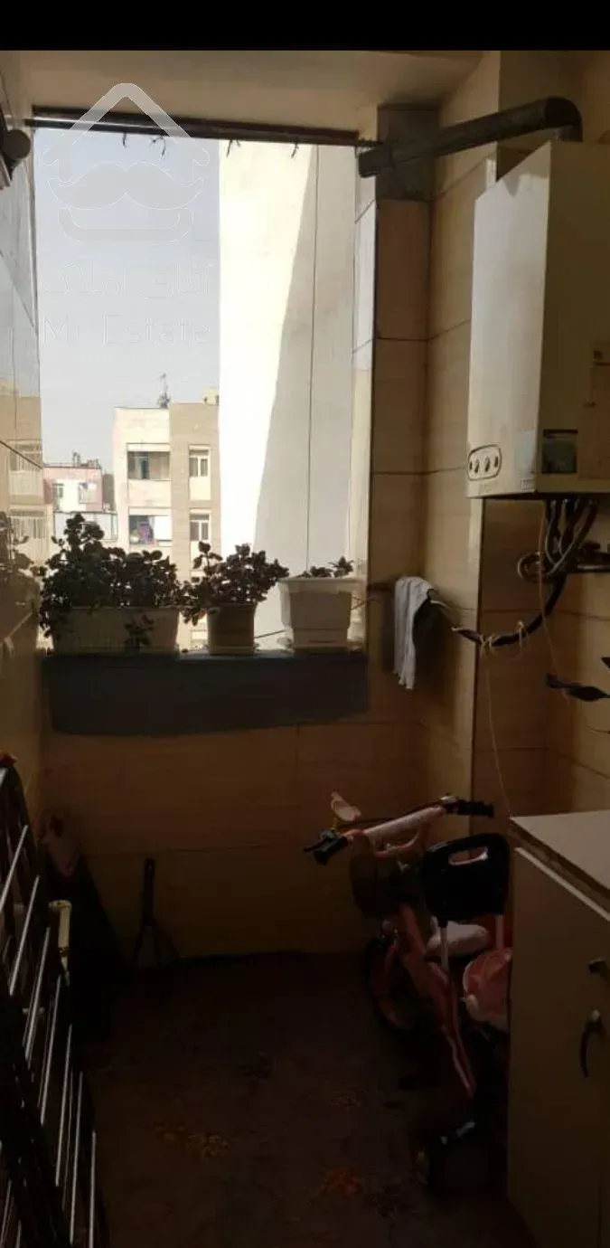 ۱۳۰متر / سه خواب / زمزم