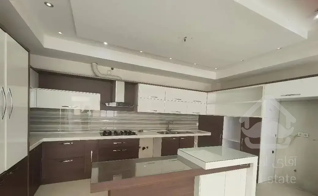 ۱۳۰متر ۳خواب فول امکانات ابتدا هفت تیر