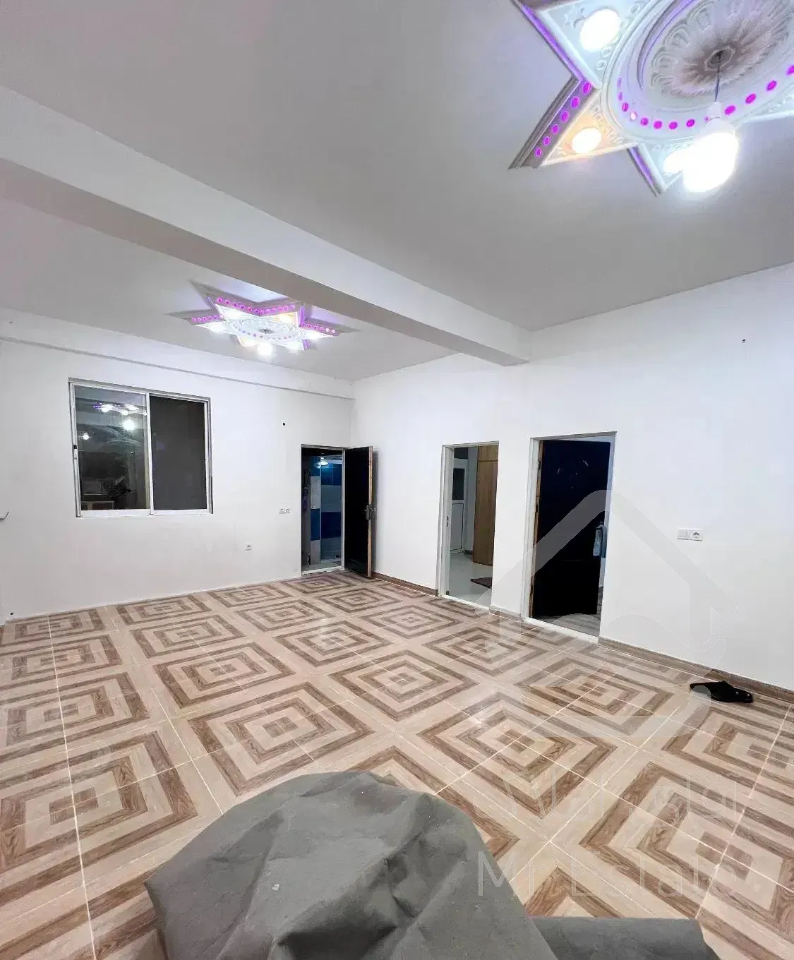 ویلا دنج و خوش ساخت با مدارک کامل