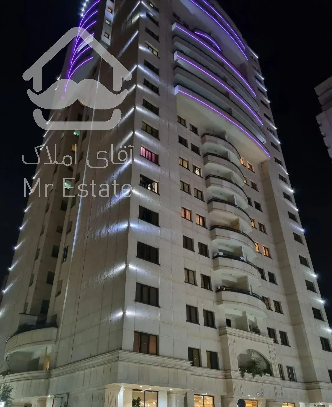 برج مجلل پاریز 180متر استخردار دریاچه چیتگر