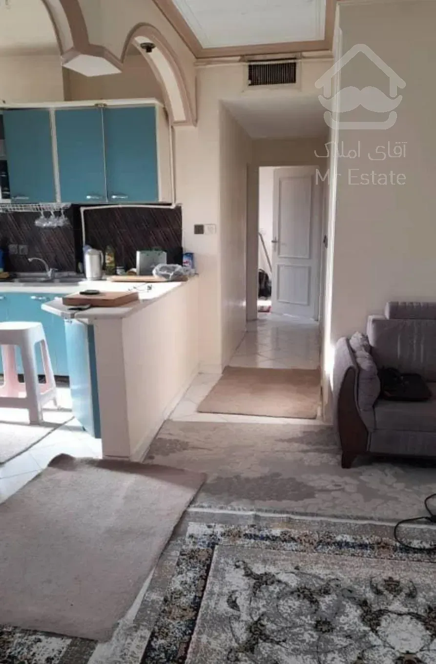 اجاره آپارتمان ۷۰ متری ۲ خوابه طبقه ۴ در جمال‌زاده