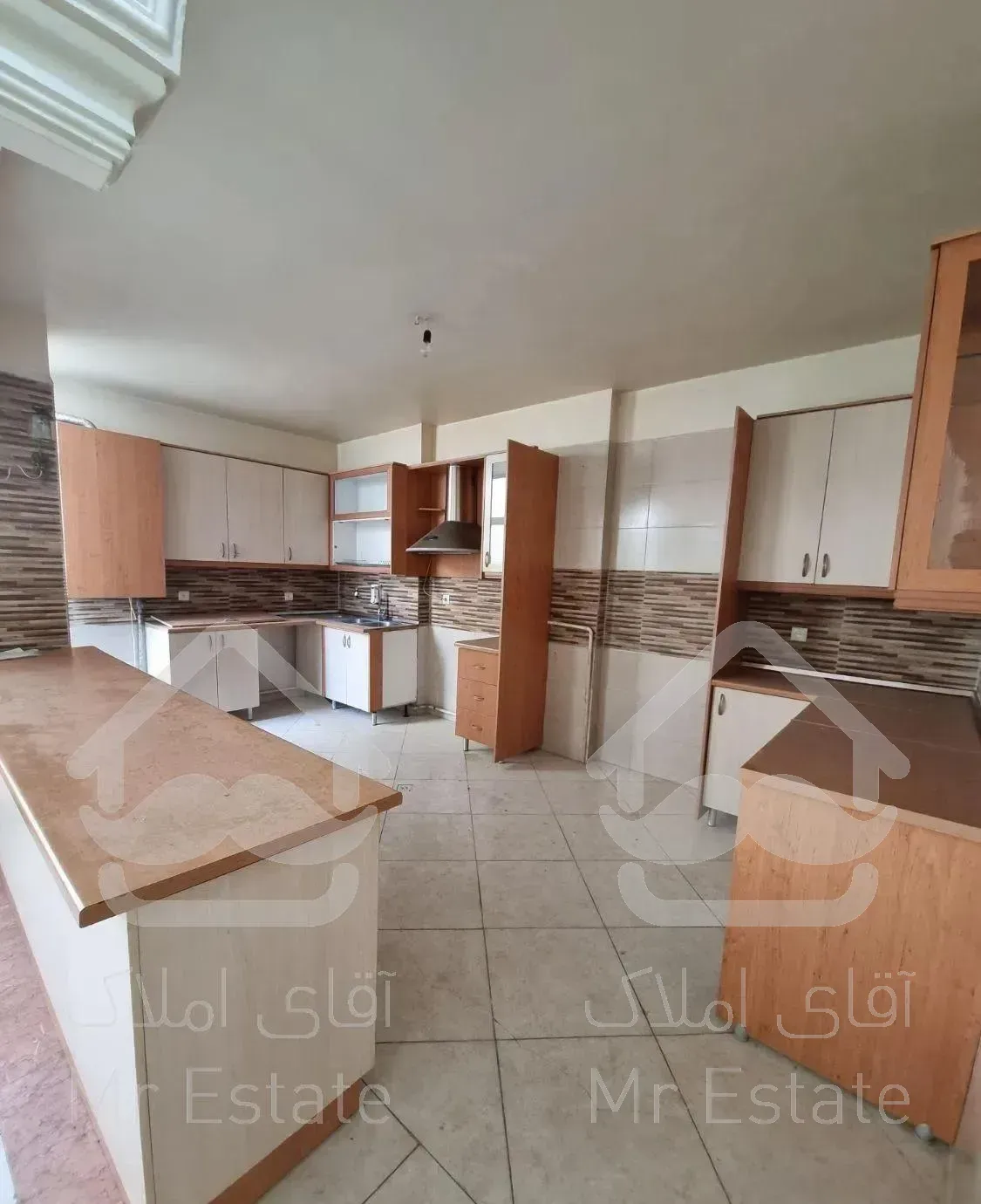 ویلا ۳۲۵ متر ۵ خوابه