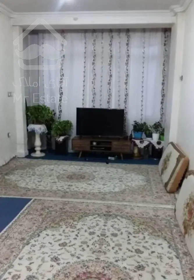 شهرک جمهوری طبقه روی همکف