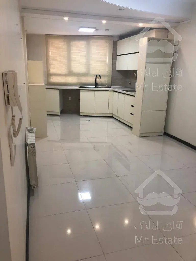 ۵۳متر فول امکانات در پونک اشرفی اصفهانی