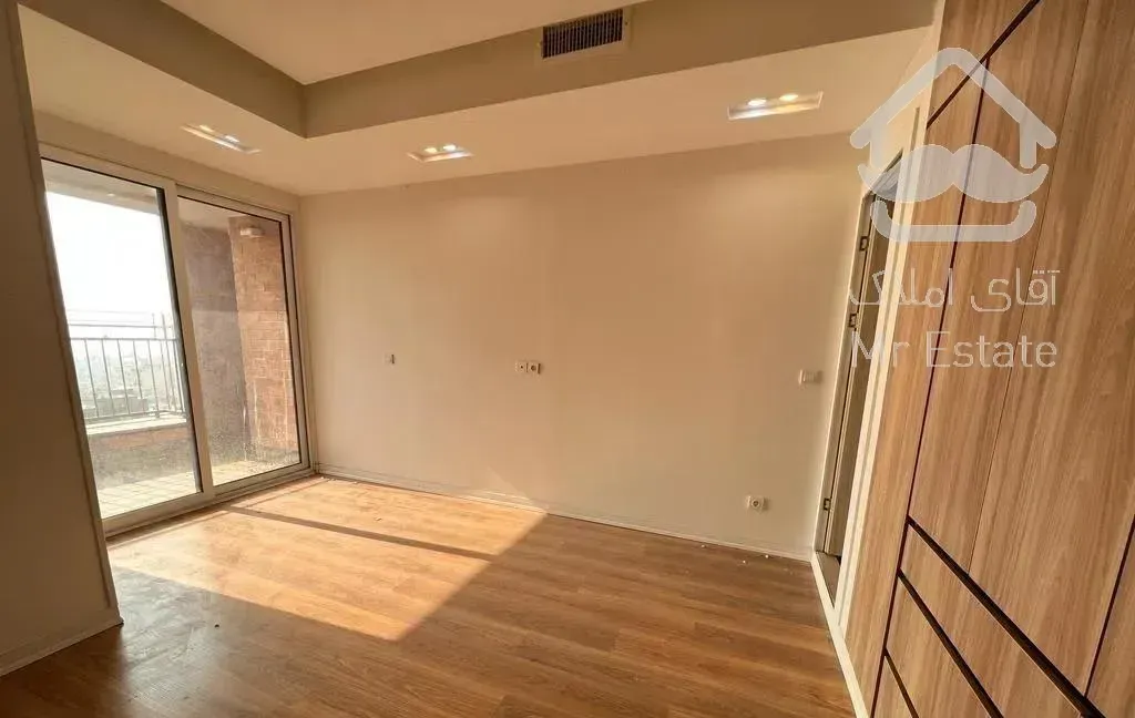 آپارتمان ۱۸۰ متر ، ۳ خواب