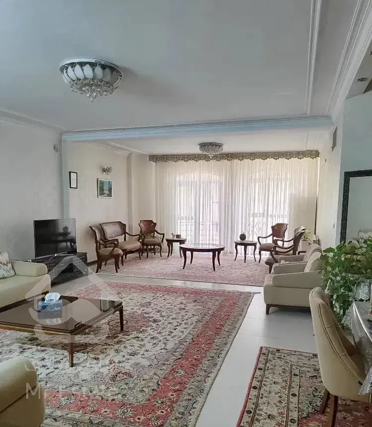 ۱۱۵ متر دو خواب/چند ساله با آسانسور/ المپیک اتریش