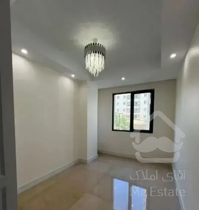 قابل تهاتر با واحد کوچک /۷۷ متر سالن پرده خور