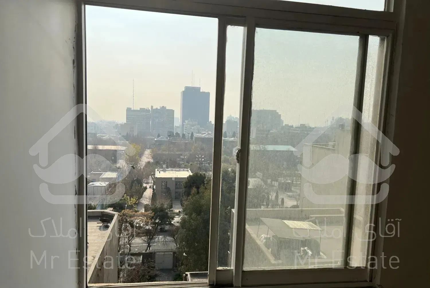 161 متر سه خوابه حوالی پارک هنرمندان