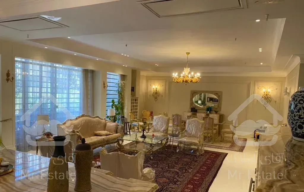 ۲۱۰متری/۳خواب/صارمی