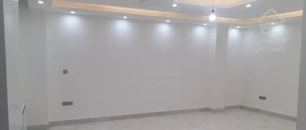 رهن آپارتمان ۶۰ متری ۱ خوابه طبقه ۳ در المهدی