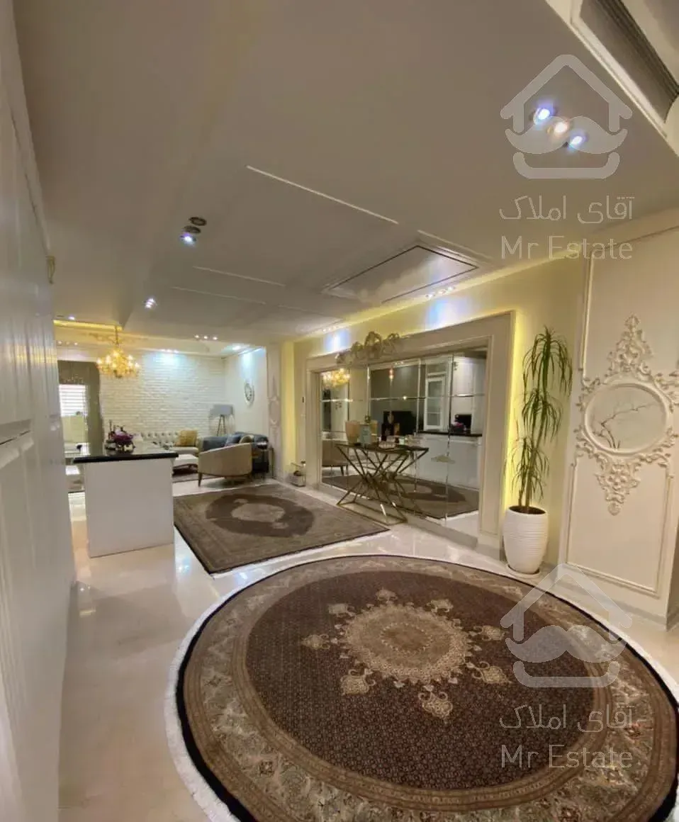 تهرانپارس.فلکه اول ۱۴۸متر۳خوابه نوساز۲پارگینگ سند