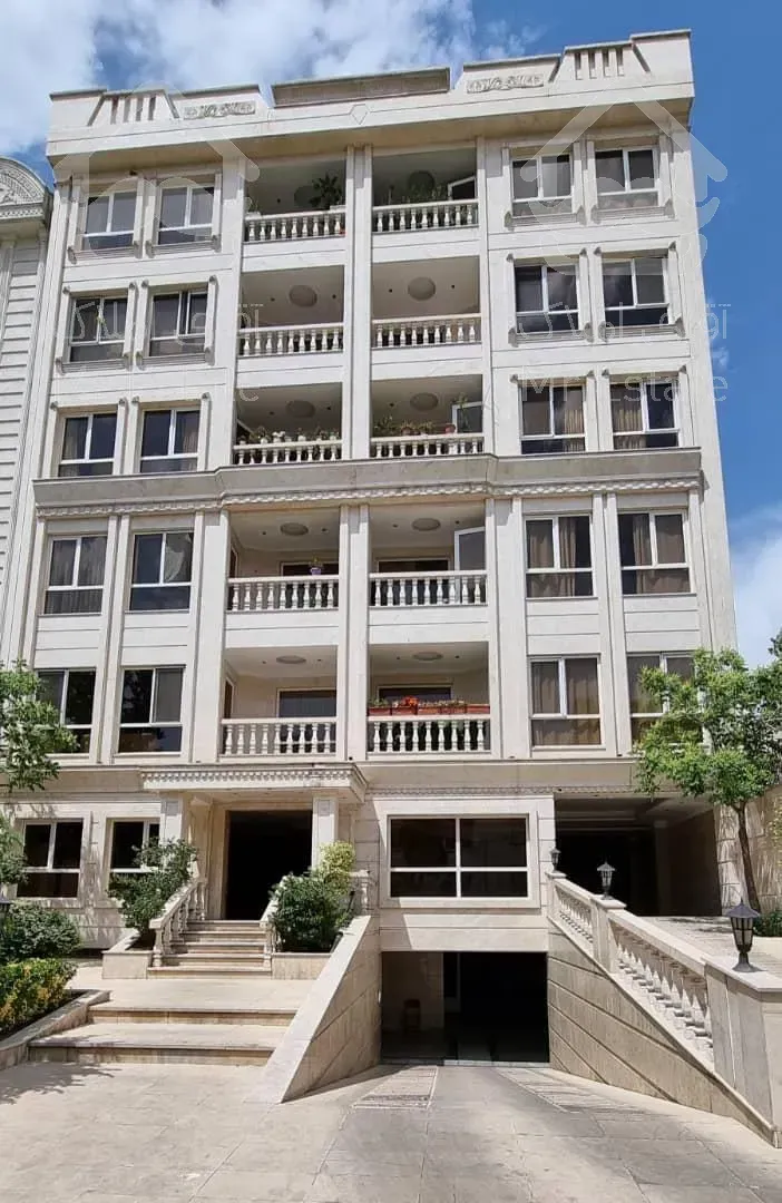 160 متر در قلب دروس