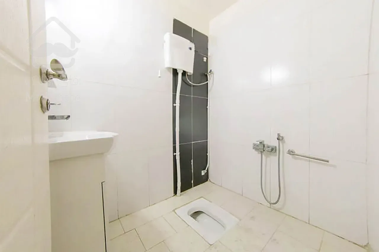 فروش 83 متر مسکونی فرخی یزدی