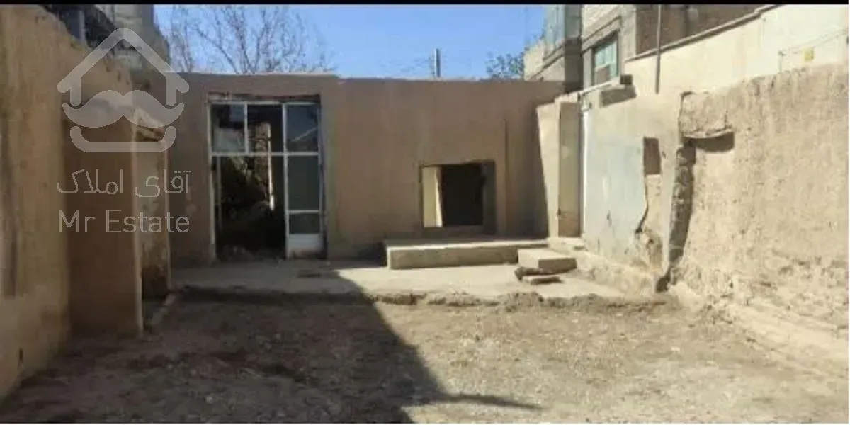 365 متر زمین دو نبش راه آهن شاهرود