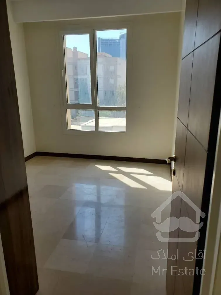 فروش 110 متر دیباجی