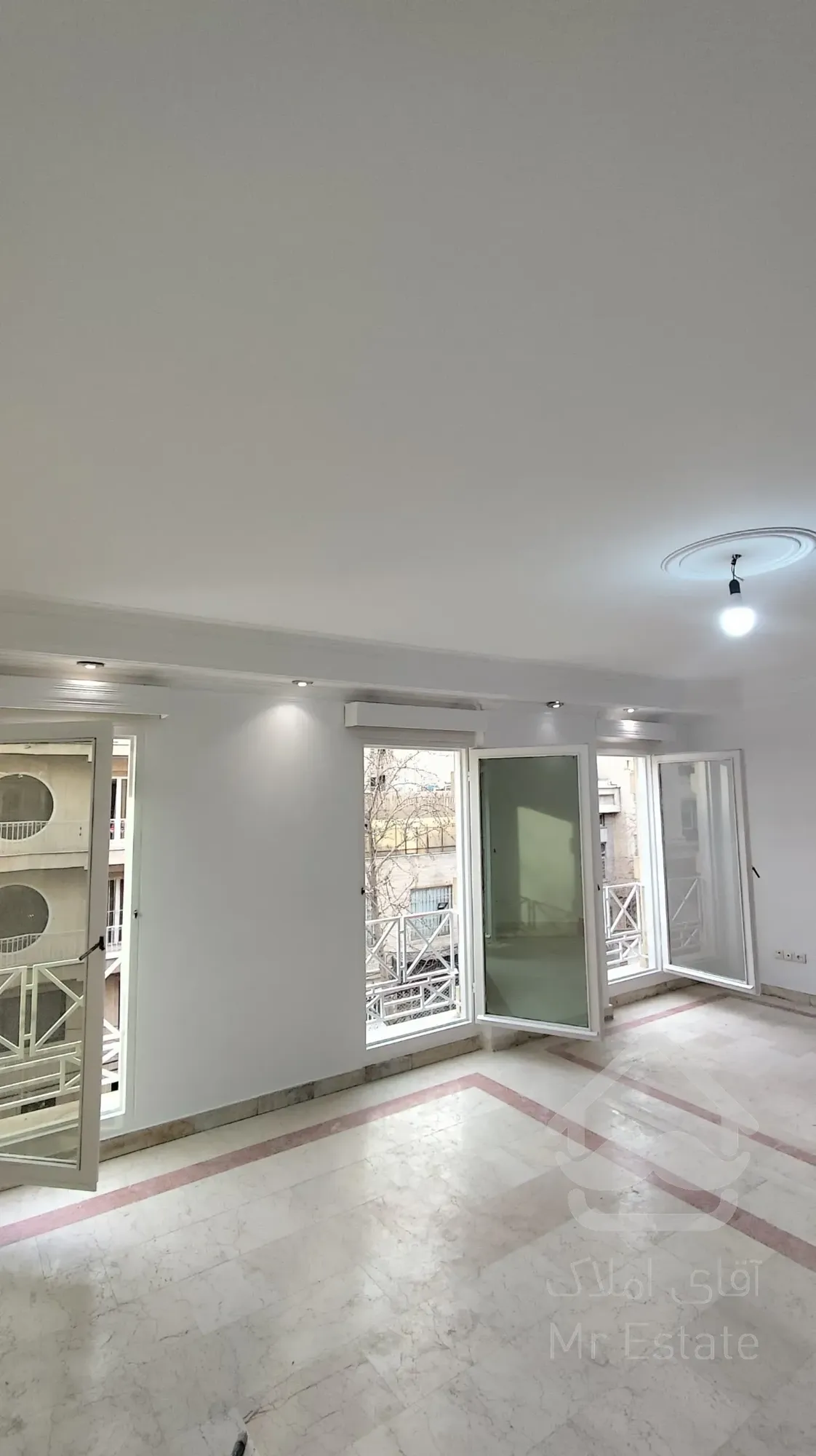 اجاره ی آپارتمان ۱۰۸ متری فردوس غرب بهار شمالی