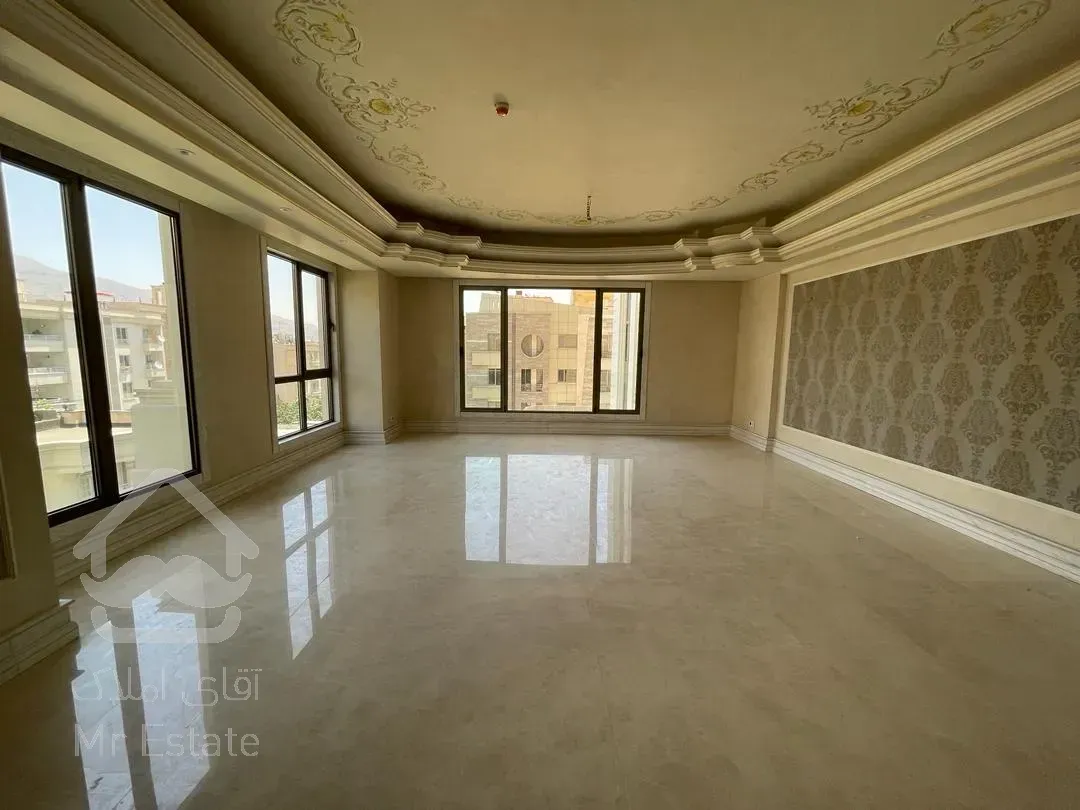 فروش اپارتمان 220 متری زعفرانیه