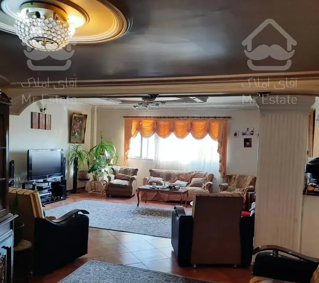 ۱۶۸ متری با دید شمال و جنوب