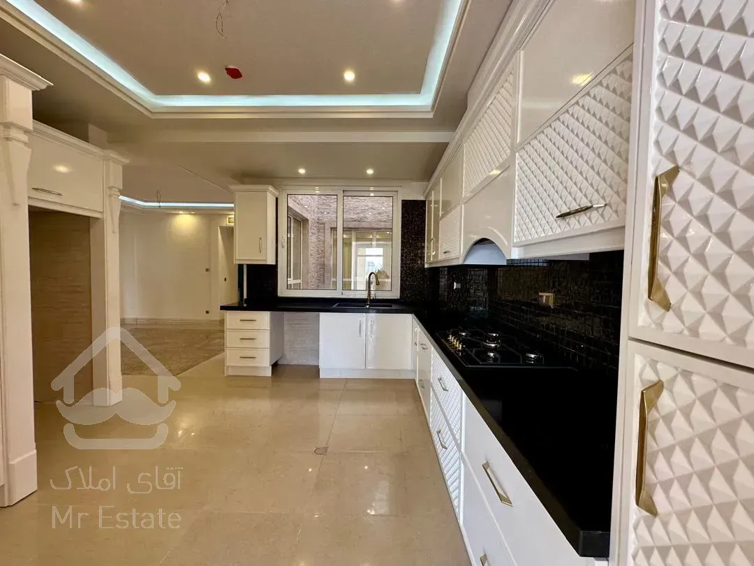 فروش اپارتمان 172 متری زعفرانیه