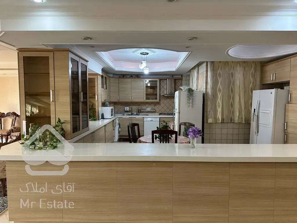 نياوران،٢٠٨متر،مرواريد منطقه