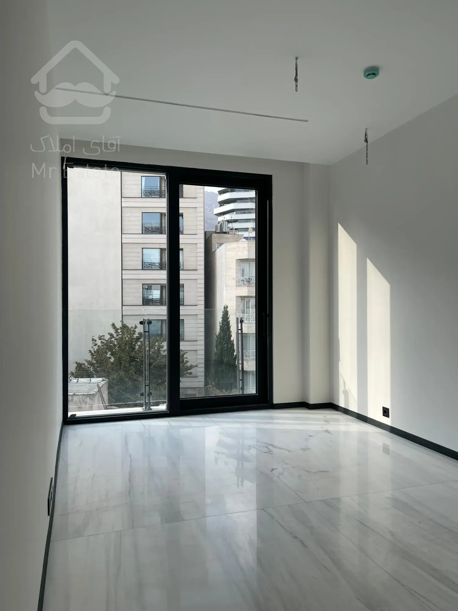 فروش اپارتمان 145 متری زعفرانیه