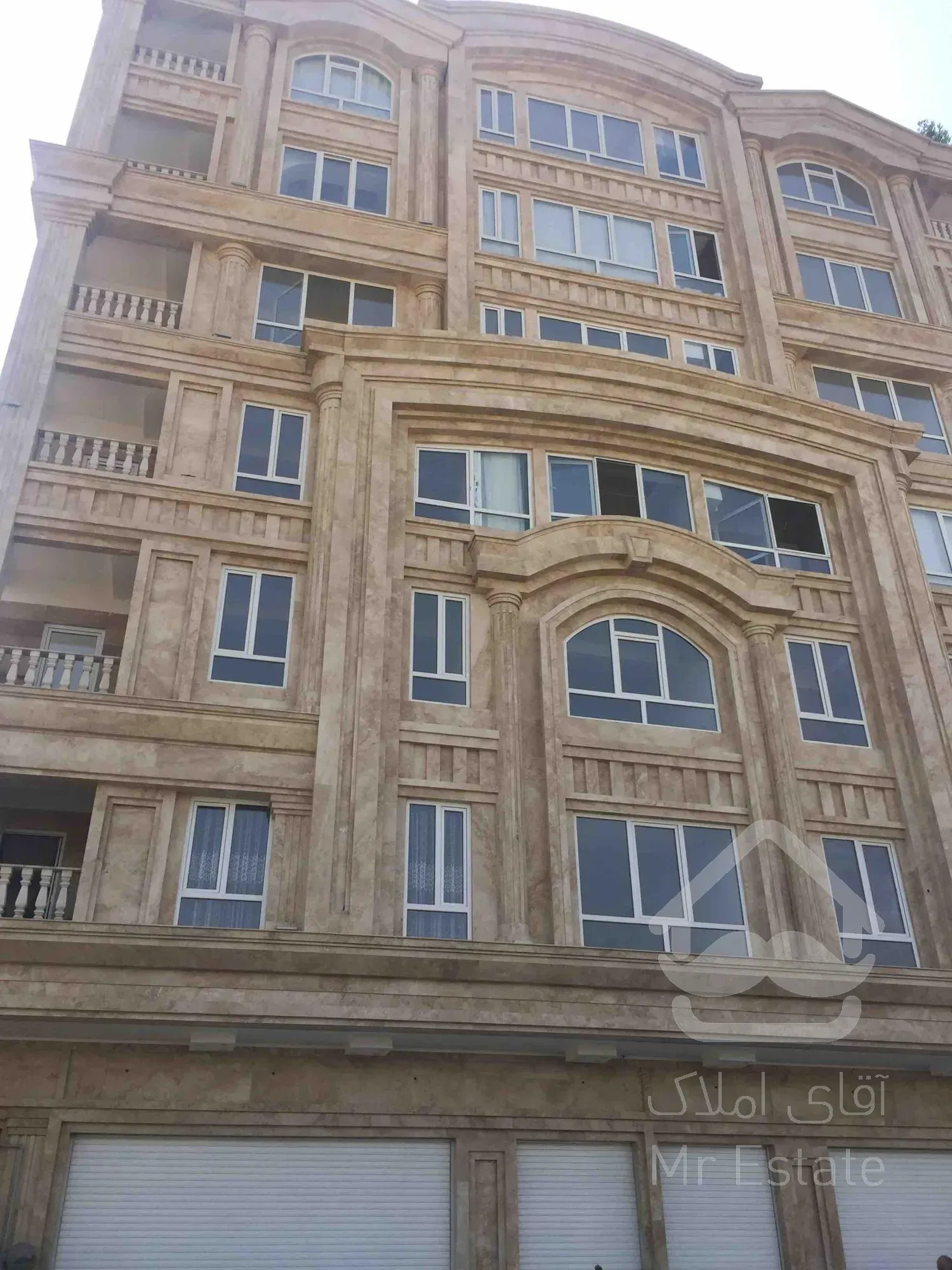 آپارتمان۱۳۵متری