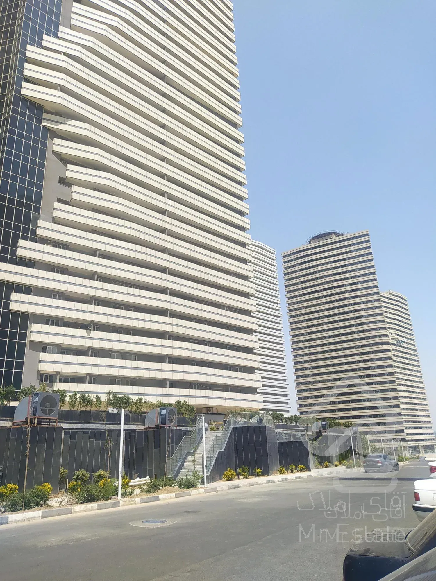 برج جی وان بتاجای ارتش