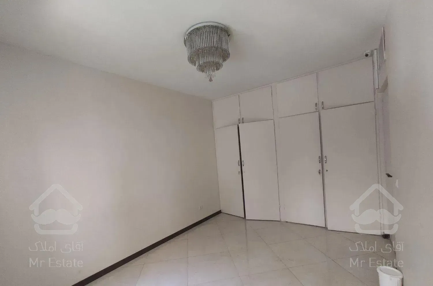 ۱۱۰ متر/دو خواب/سالن پرده خور/بلوار کمالی شرقی