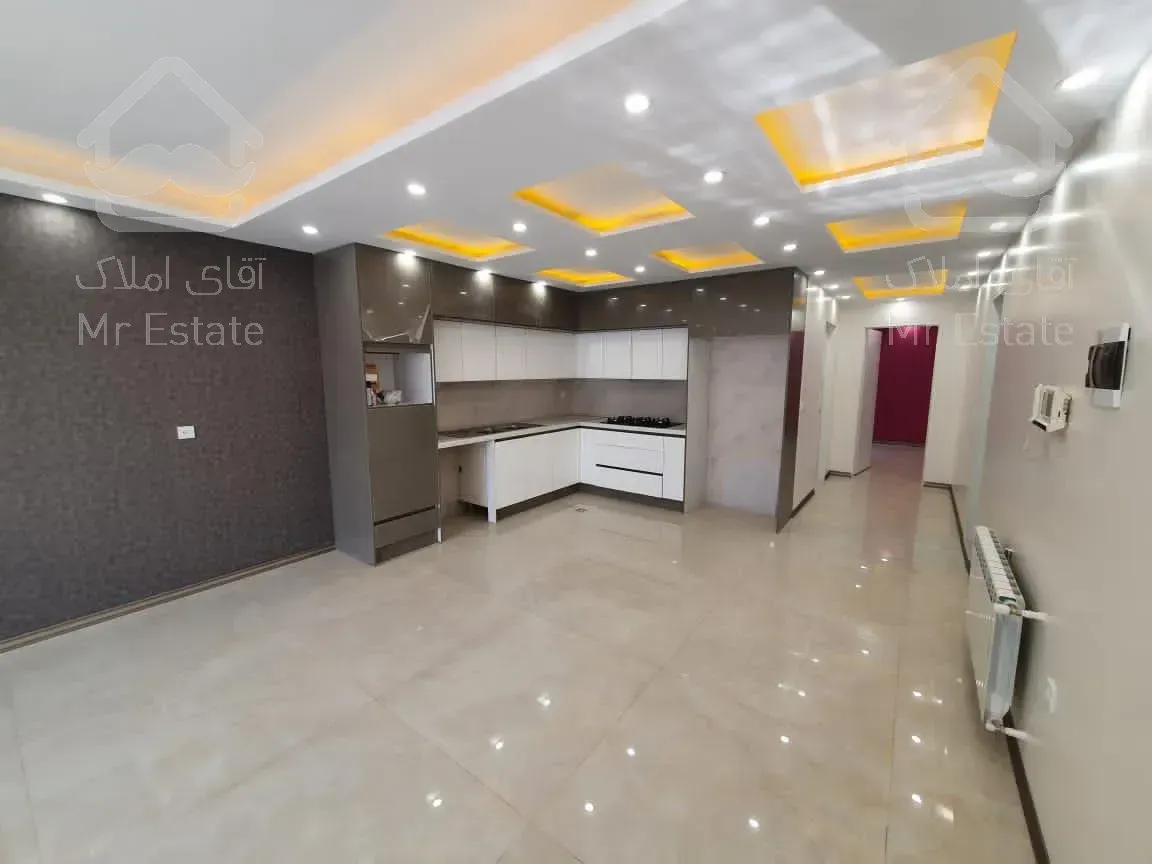 آپارتمان ۹۴ متری دو خواب امکانات عالی سال ساخت ۱۳۹۴