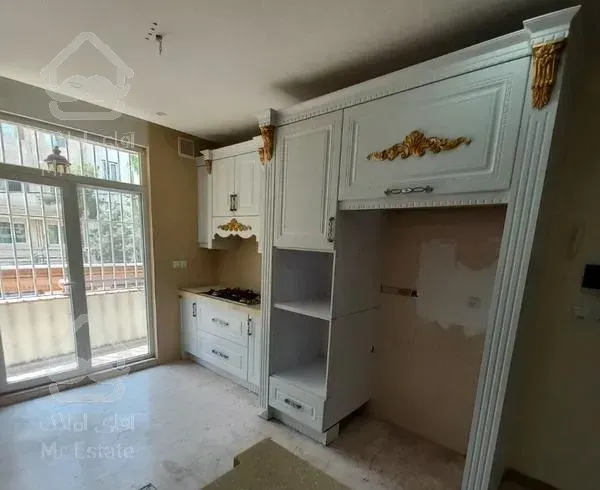 ۹۰متر صادقیه خسرو/فول امکانات/تخلیه