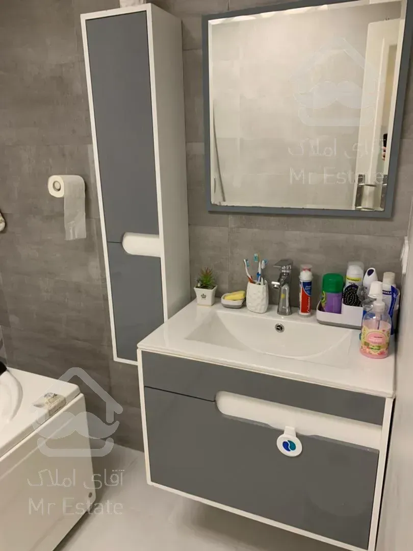 ٢٢٠ متری برج کوه نور کامرانیه