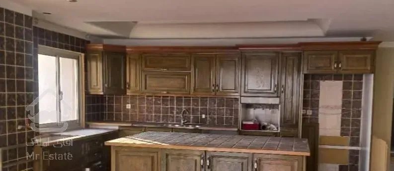 ۱۶۰ متر ۳خوابه با ۵۰ متر تراس در ازگل