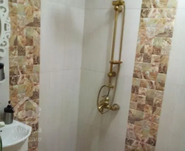 ۹۴متری.بلوارارم ششم شرقی.۵۰۰متر فاصله تا بلوار ارم