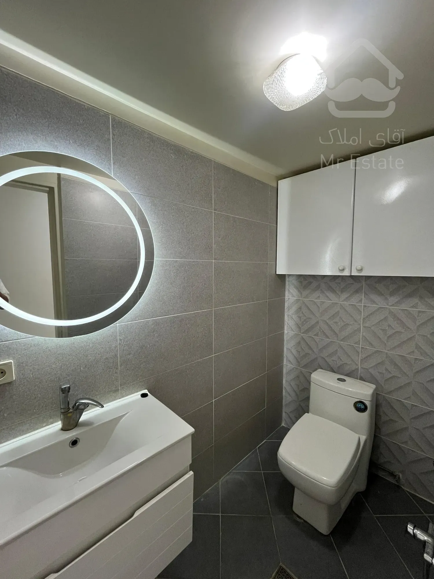 اجاره 130 متری دیباجی جنوبی