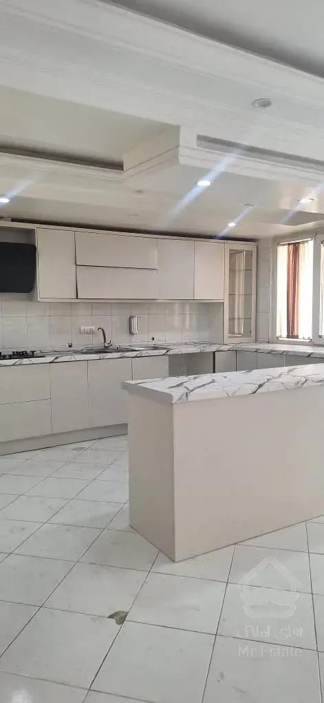 برج مسکونی/ غرب ایران مال/ معاوضه